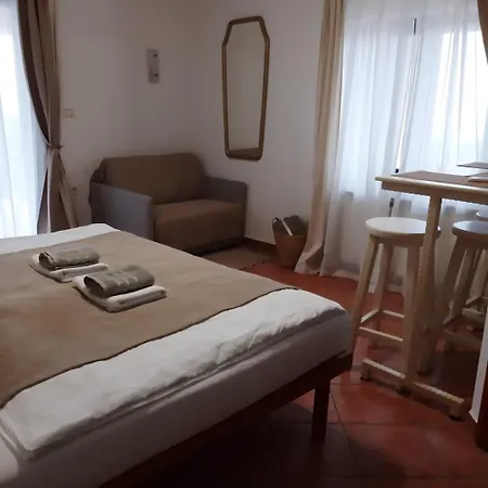 San Mauro Apart Otel Momjan