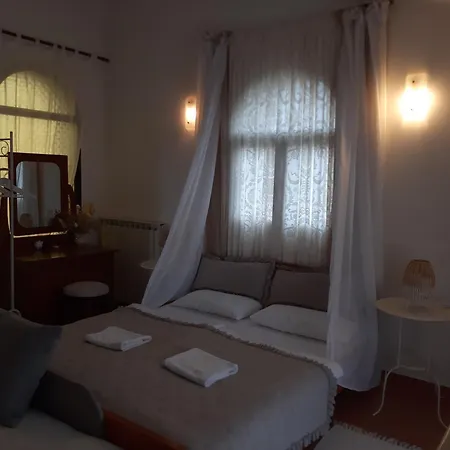 San Mauro Countryside Retreat With Restaurant & Wine Cellar