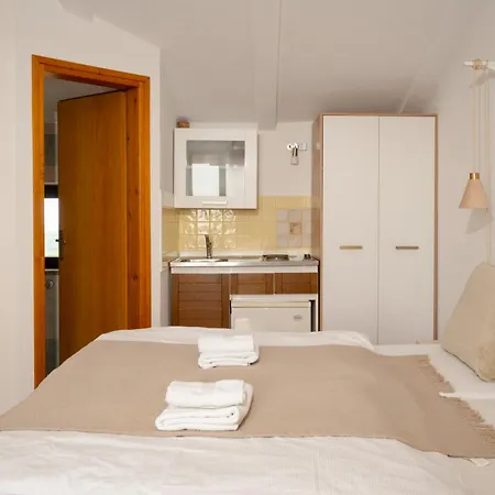 San Mauro Countryside Retreat With Restaurant & Wine Cellar *