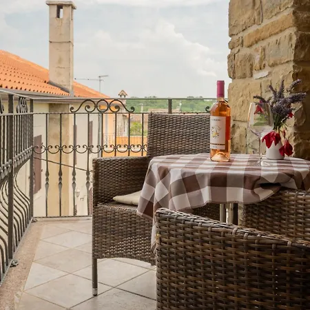 San Mauro Countryside Retreat With Restaurant & Wine Cellar